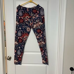 Lularoe Floral Paisley Women’s Leggings